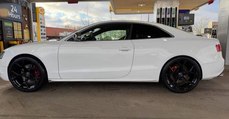 Audi, A5, Coupe, 2009, Semi-Auto, 4163 (cc), 2 doors