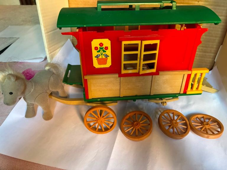 Toy Caravan with Horse and Wheels – Good Condition