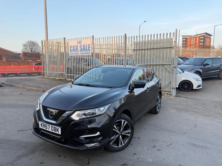 2017 Nissan Qashqai 1.2 DiG-T N-Connecta 5dr HATCHBACK Petrol Manual
