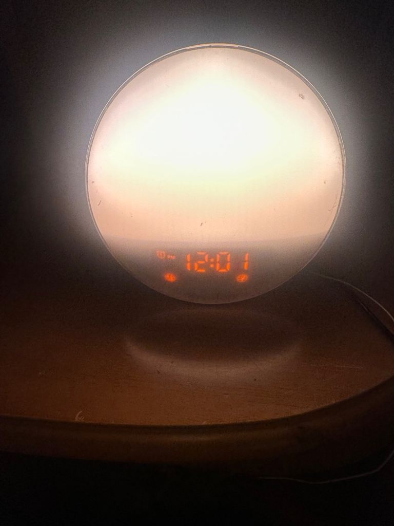 Wake-Up Light Alarm Clock – Good Condition