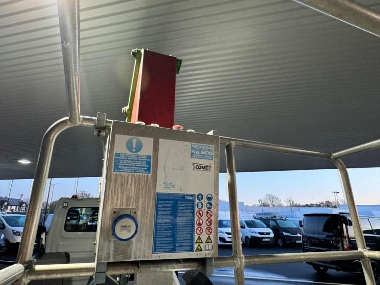 2018 Iveco Daily CHERRY PICKER 2.335S12 3500KG NO VAT! CHASSIS CAB Diesel Manual