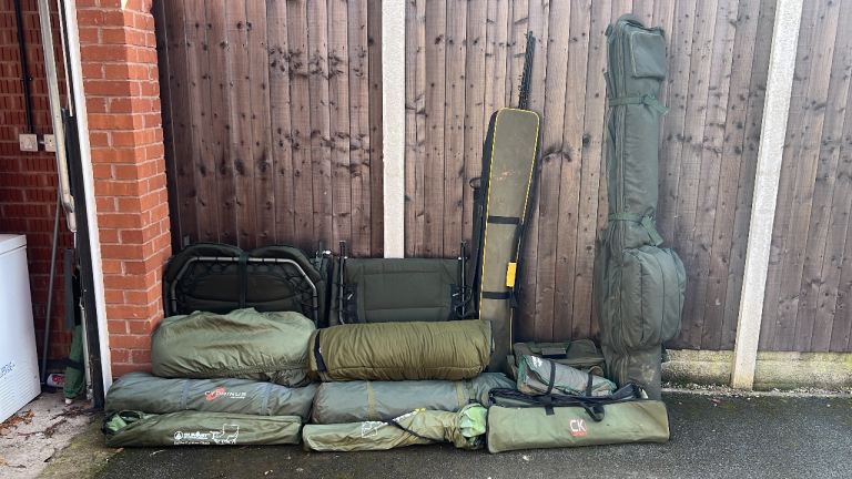 Job lot fishing gear x2 