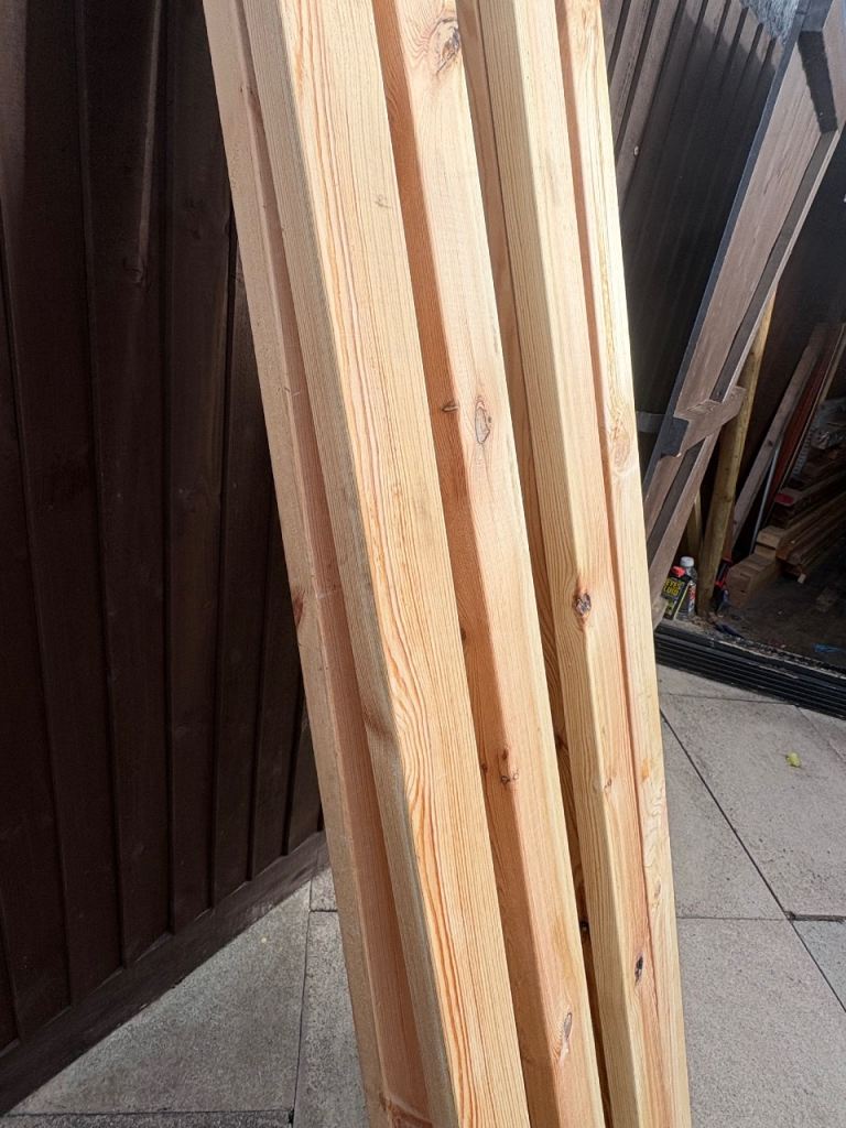 Wooden tmber 7ft x 4”x 2”