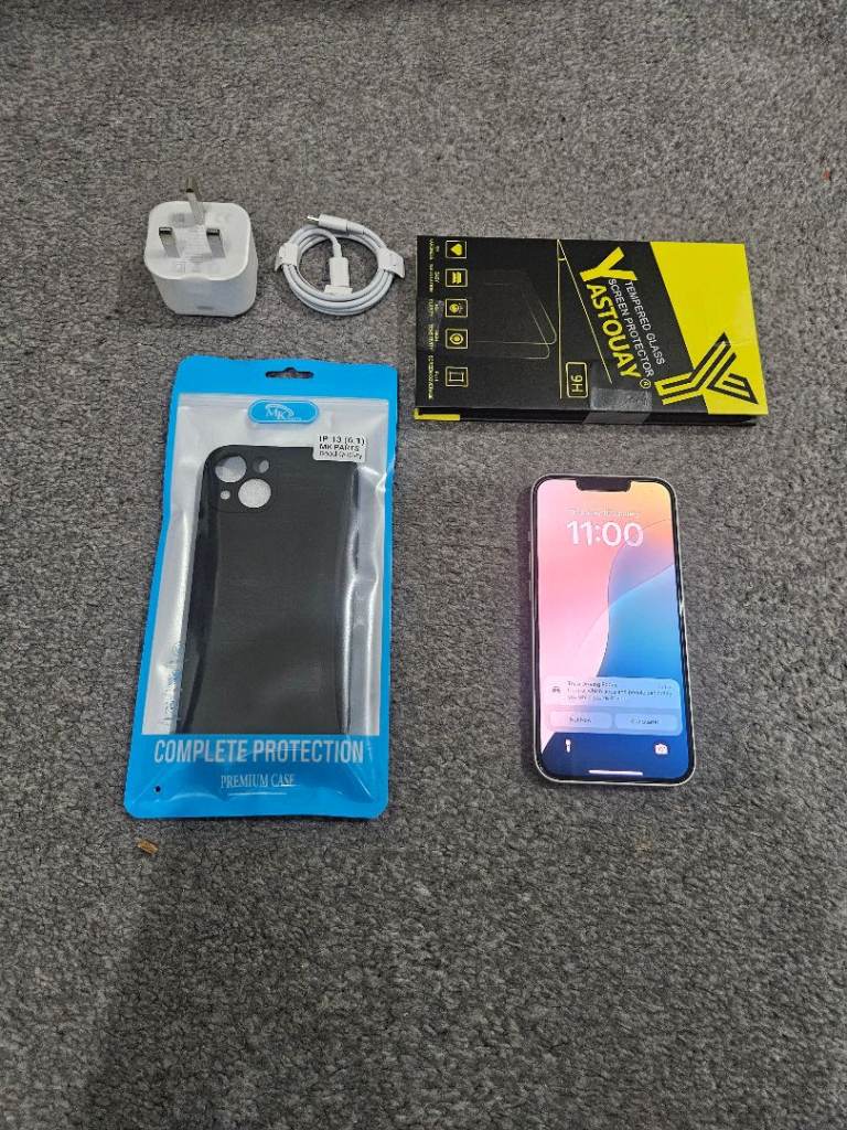 Iphone 13 5G 128GB Unlocked Warranty White I Phone
