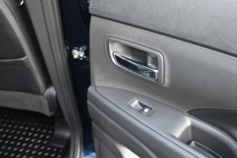 2017 Mitsubishi Outlander 2.2 DI-D 4 SUV 5dr Diesel Manual 4WD Euro 6 (s/s) (147 ps) ESTATE Diese...