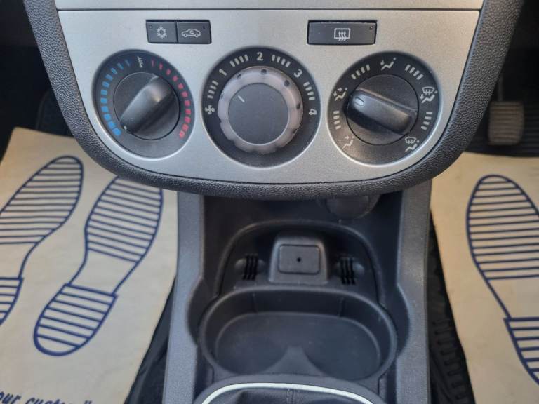 Vauxhall, CORSA, Hatchback, 2014, Manual, 1.3 CDTi Diesel