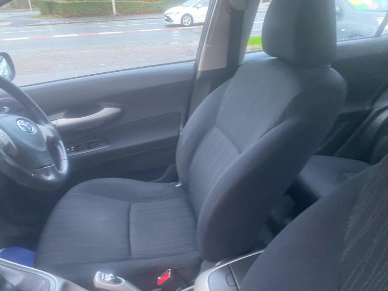 2007 Toyota Auris 1.6 VVTi TR 5dr HATCHBACK PETROL Manual