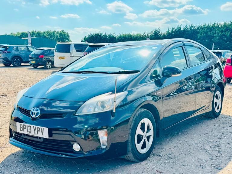 2013 Toyota Prius 1.8 VVTi T Spirit 5dr CVT Auto Hatchback Petrol/Electric Hybrid Automatic