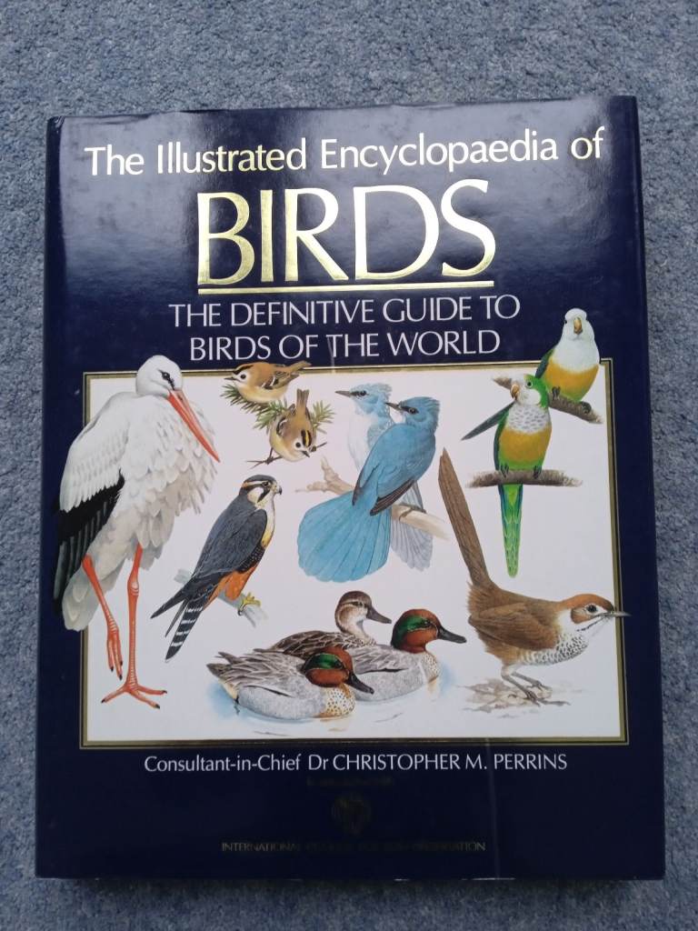 The Illustrated Encyclopaedia of BIRDS by M. Perrins/Hardcover
