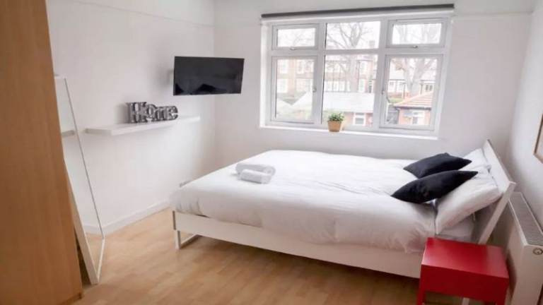 Bright double in Wandsworth