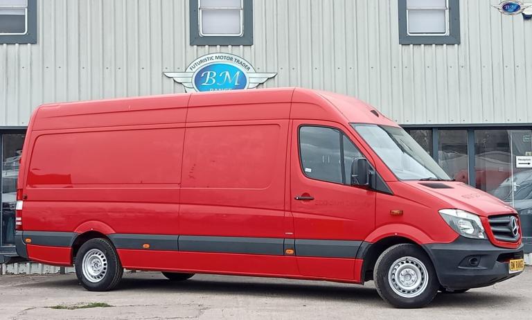 MERCEDES-BENZ SPRINTER 2.1 310 CDi Red Manual Diesel 2015