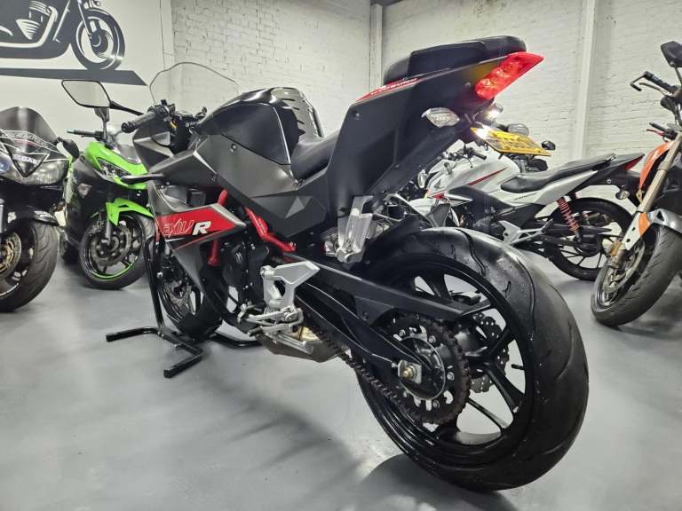 Hyosung GD 250R 2016 Low mileage