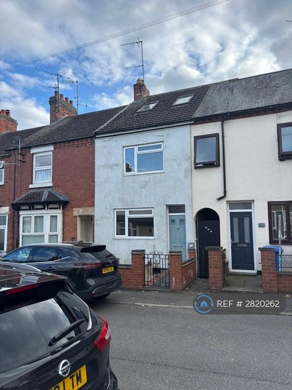 3 bedroom house in Queen St, Kettering, NN14 (3 bed) (#2820262)