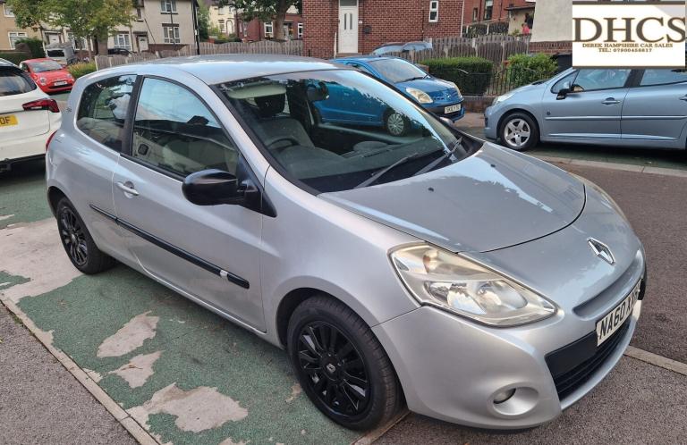 2011 Renault Clio 1.2 16V I-Music 3dr HATCHBACK Petrol Manual