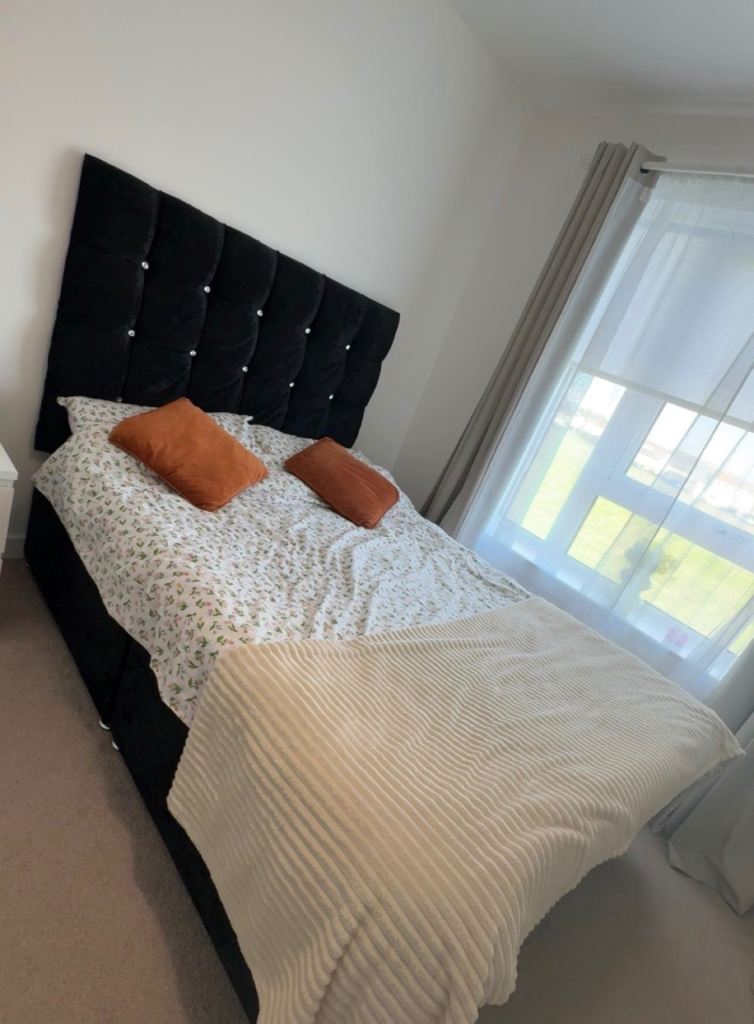 Double Bed with Tufted Headboard – Black Fabric, Good Condition