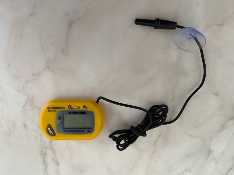 Aquarium thermometer 