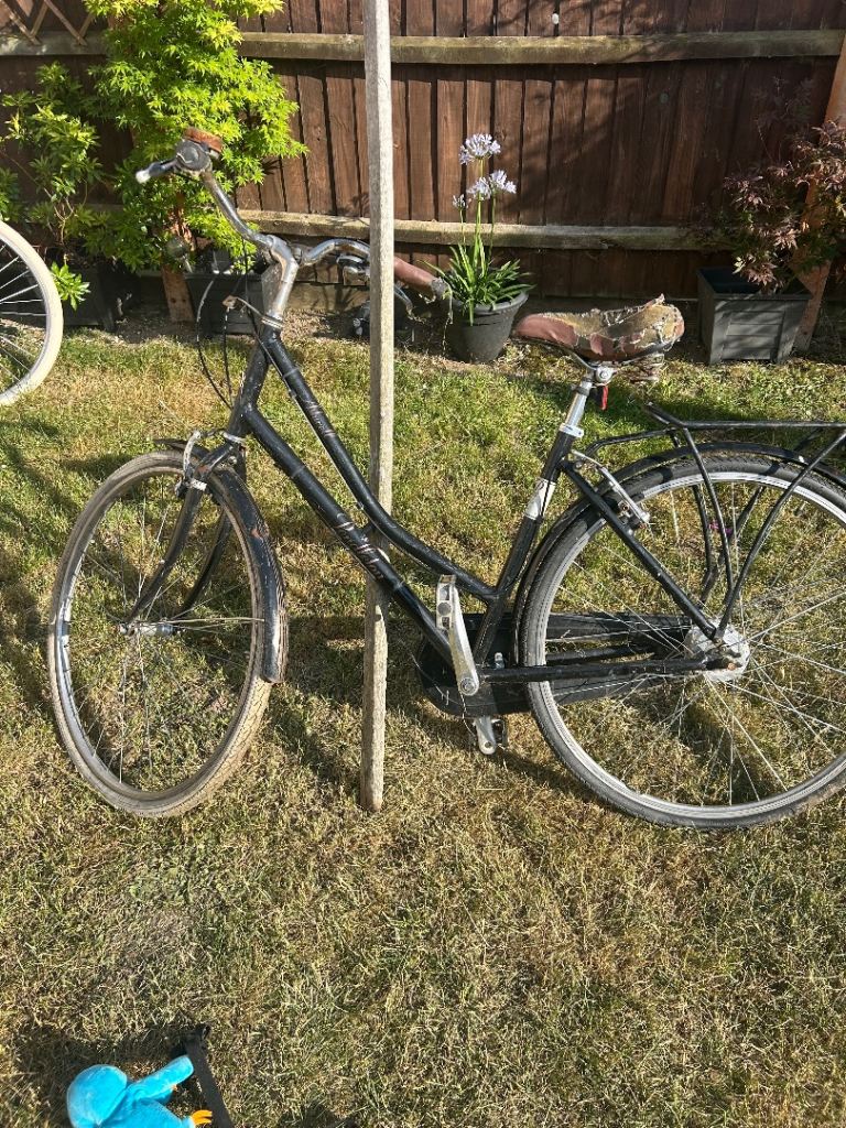 Vintage Black Road Bike with Carrier - Fair Condition