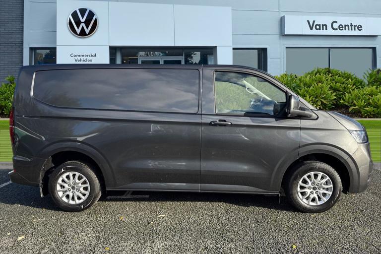 2025 Volkswagen Transporter 2.0 TDI T28 Commerce Pro FWD SWB Euro 6 (s/s) 5dr Van DIESEL Manual