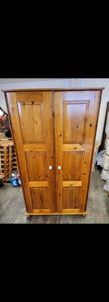 Solid Wood Wardrobe with Double Doors – Good Condition
