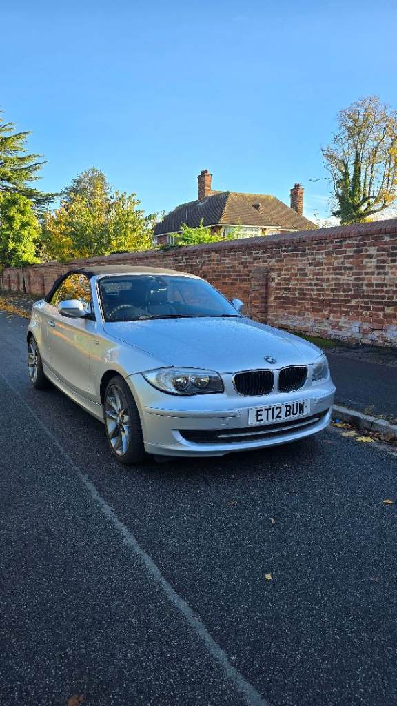 BMW 118D 2.0 Exclusive Edition Convertible 2012. Very low mileage only 61k.