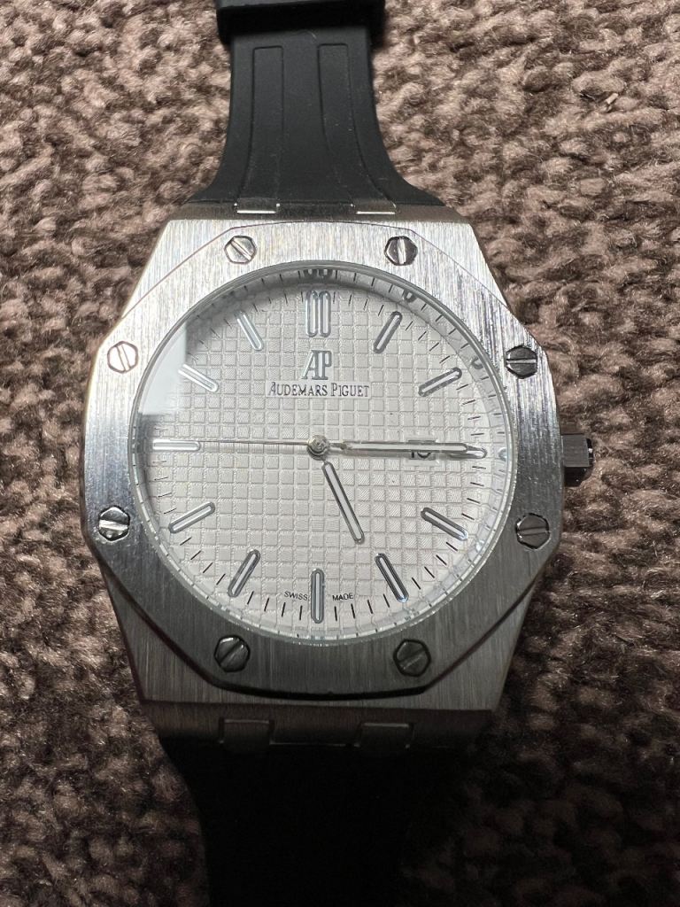 Men’s AP watch