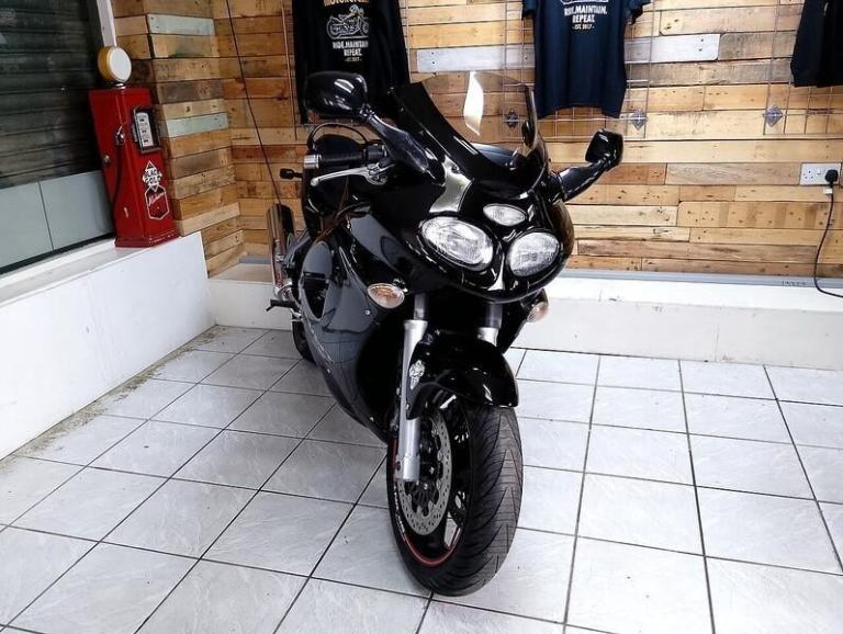 Triumph Sprint ST 955 955  Sports Tourer 