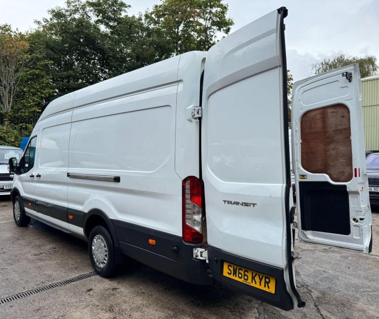 2016 Ford Transit 2.2 TDCi 350 Panel Van 5dr Diesel Manual RWD L4 H3 Euro 5 (DRW) (155 ps) PANEL ...