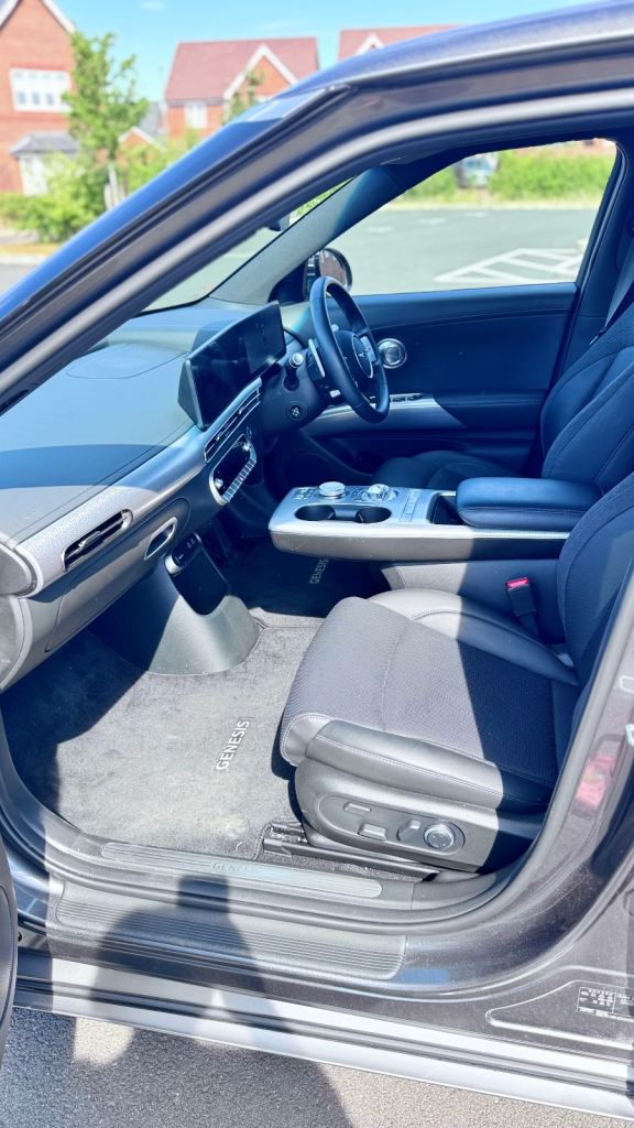 Other, GV60, MPV, 2023, Other, 1 (cc), 5 doors