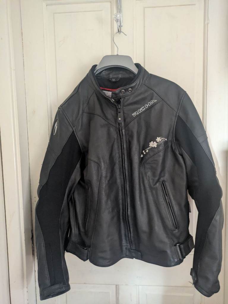 Richa ladies leather motorcycle jacket size 16 
