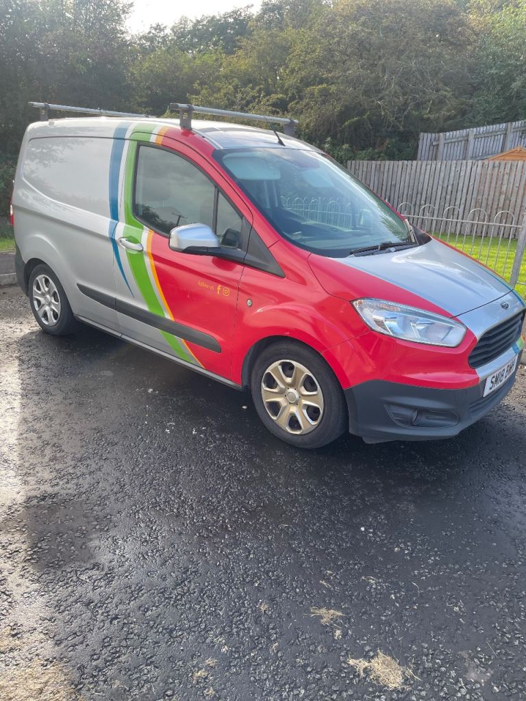 Ford, TRANSIT COURIER, Panel Van, 2018, Manual, 1498 (cc)