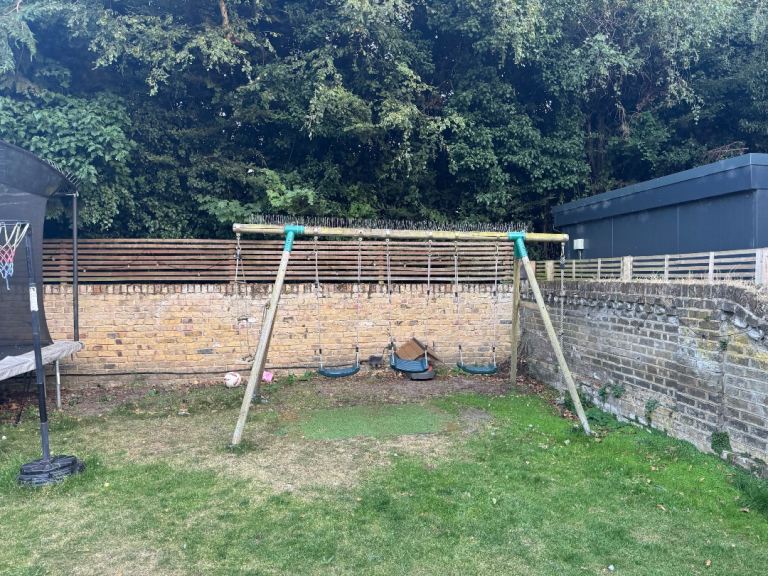 Kids Wooden Swing Set – Rebo