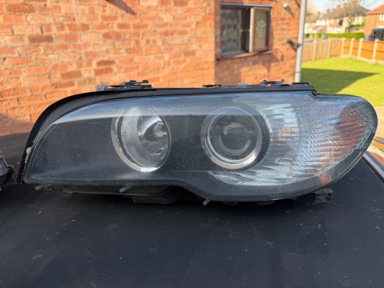 Bmw e46 headlight