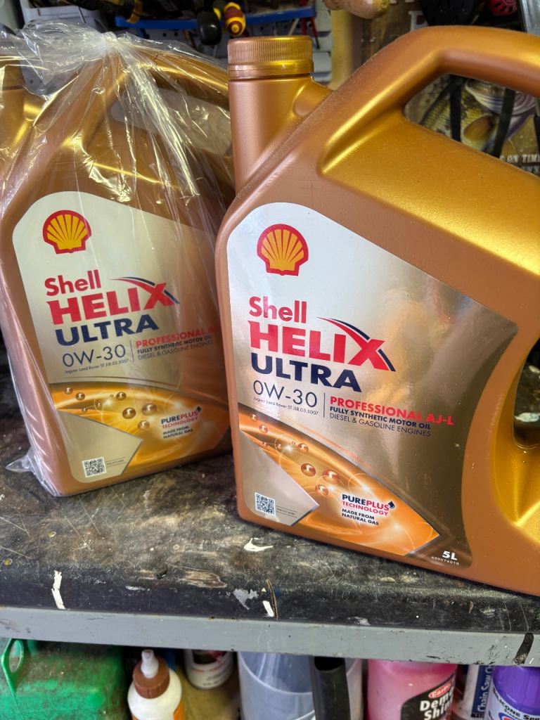 Shell helix ultra 0W-30