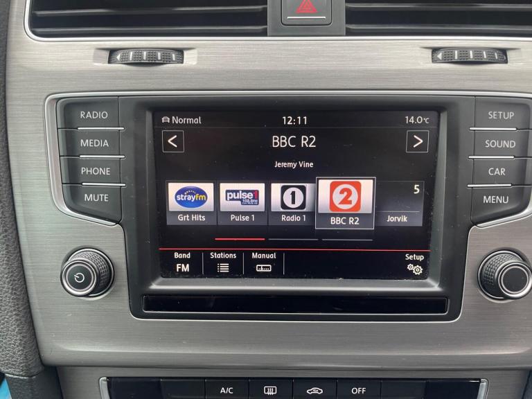 2015 Volkswagen Golf 1.6 TDI BlueMotion Tech SE Euro 6 (s/s) 5dr ESTATE Diesel Manual