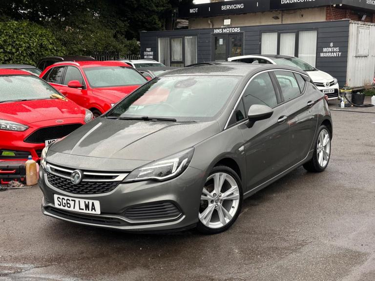 2017 Vauxhall Astra 1.6 CDTi ecoTEC BlueInjection SRi VX Line Nav Euro 6 5dr HATCHBACK Diesel Manual