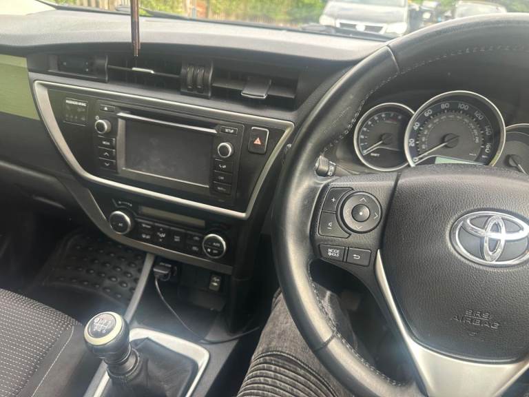 2014 Toyota Auris 1.6 Petrol