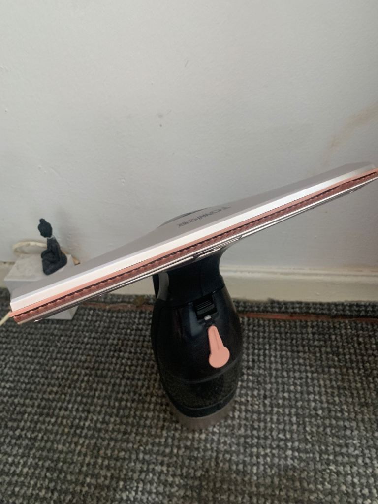 Tower Window Cleaner  – Good Condition