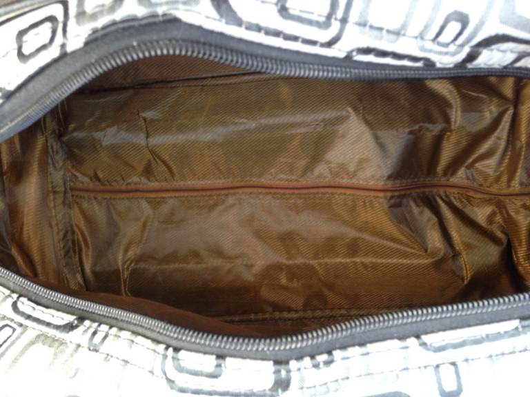 Travel bag holdall small suitcase pull along