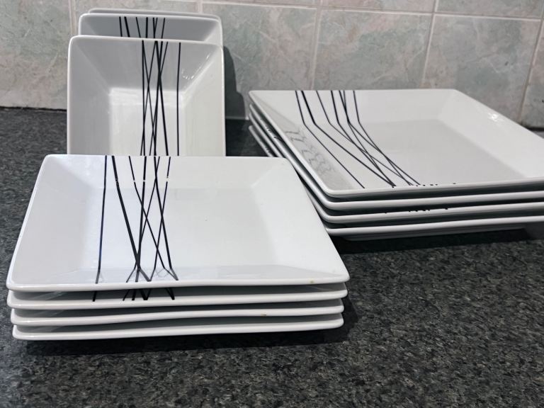 12-piece dinner set,