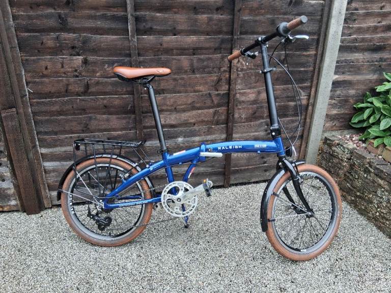 Raleigh Stow-A-Way Lightweight Folding Bike 