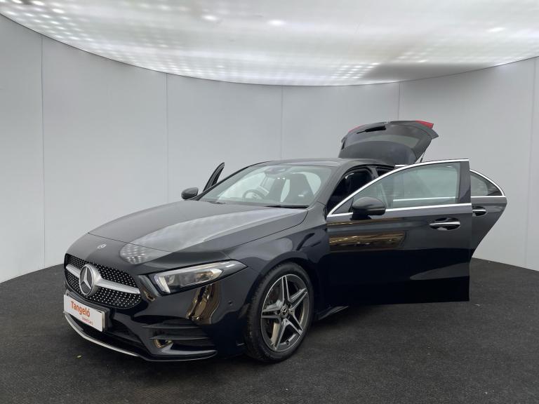 2019 Mercedes-Benz A-Class 1.3 A200 AMG Line (Premium Plus) Hatchback 5dr Petrol 7G-DCT Euro 6 (s...