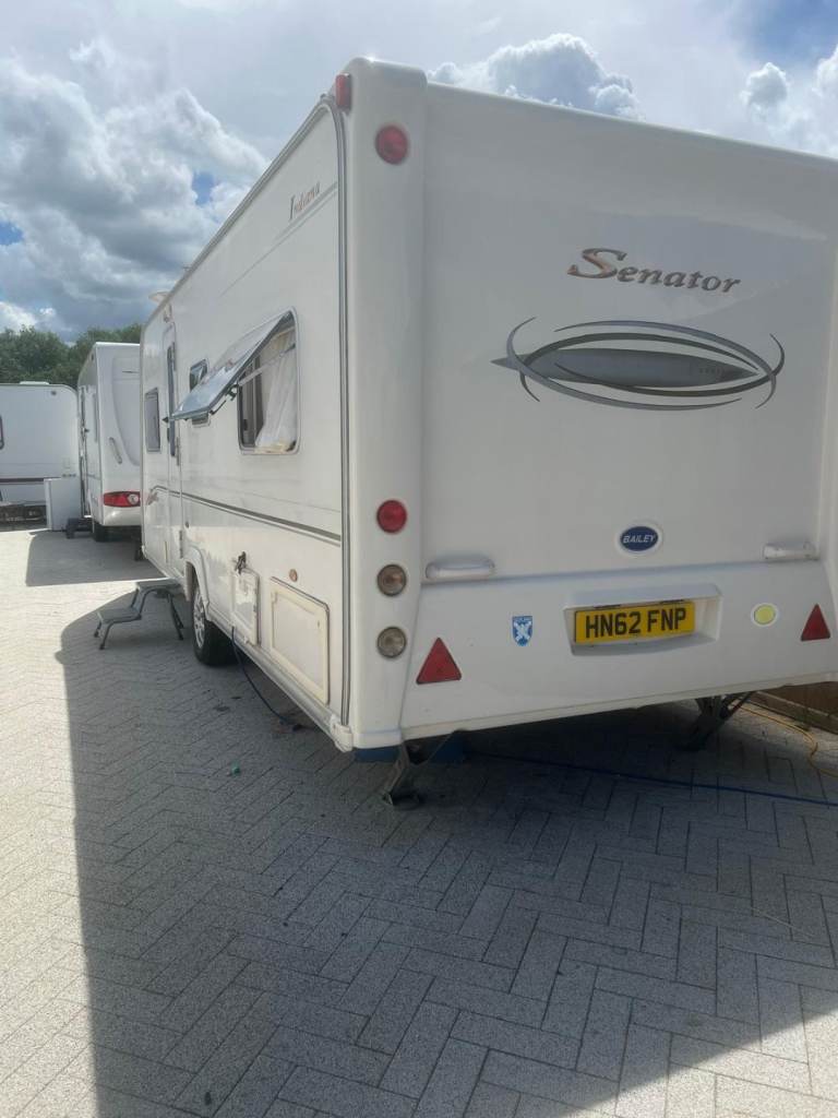 4 birth touring caravan for rent