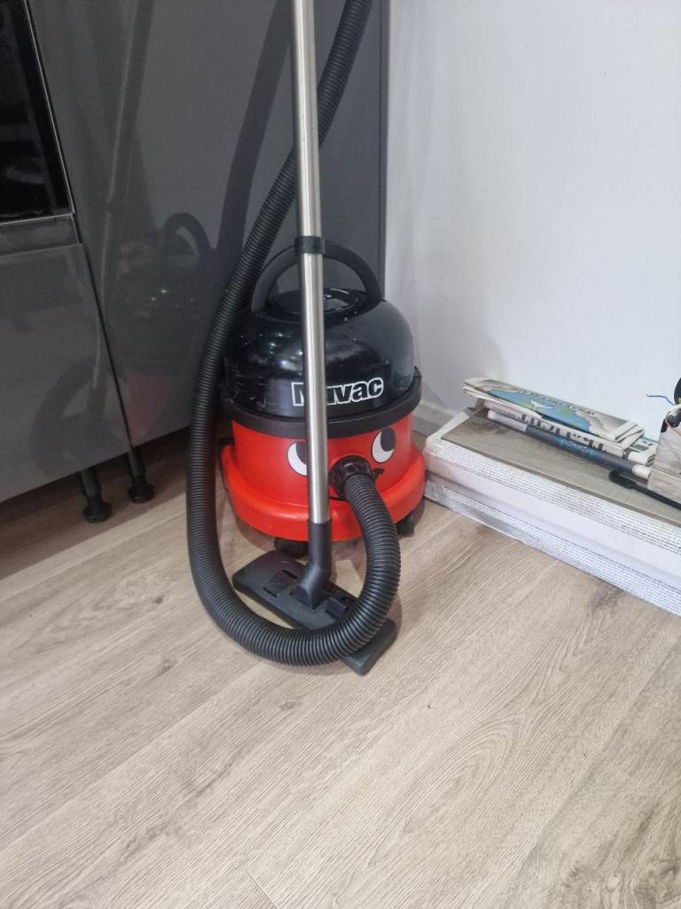 Vacuum cleaner for sale