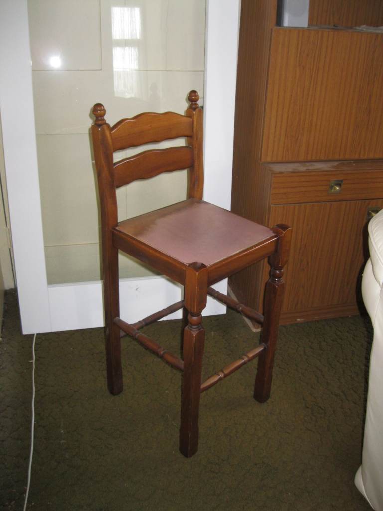 FREE Chair – Gunnislake PL18