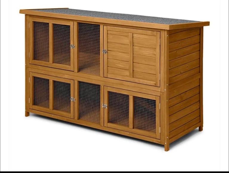 2 Storey wooden Rabbit and Guinea Pig Hutch 5ft