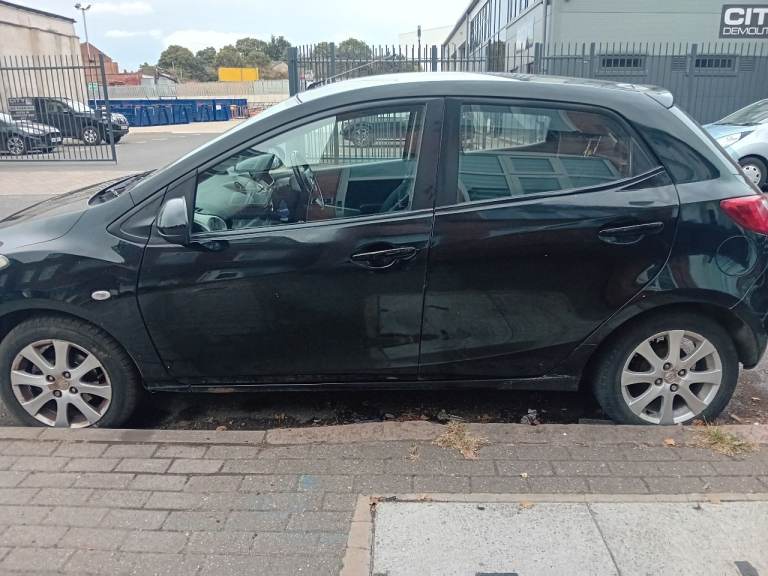 Mazda2 TS2, 1.3L, Hatchback, 5dr, Petrol,Manual Euro 4 (86 ps), Good car/ axle needs replacing