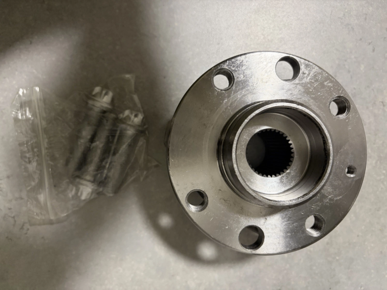 Front Wheel Bearing Hub Kit fit Audi A4 A5 A6 A7 Q5 Porsche Macan Fahren FAR0109