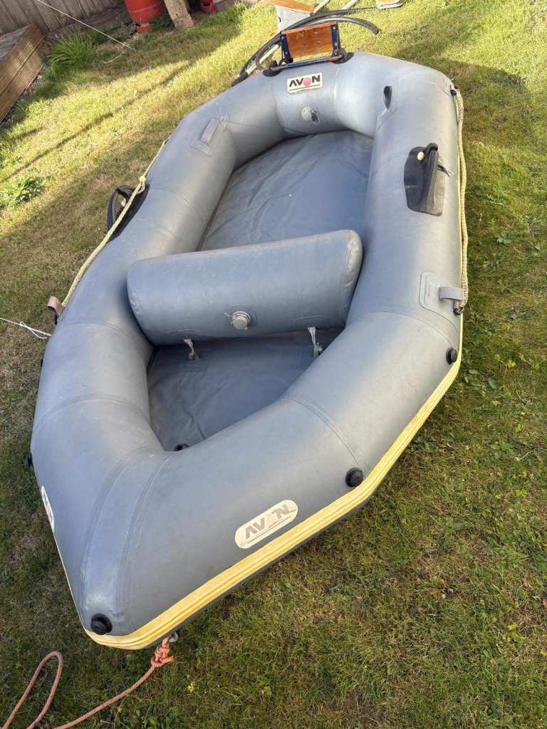 Avon Inflatable Dinghy with Oars and Pump – Good Condition