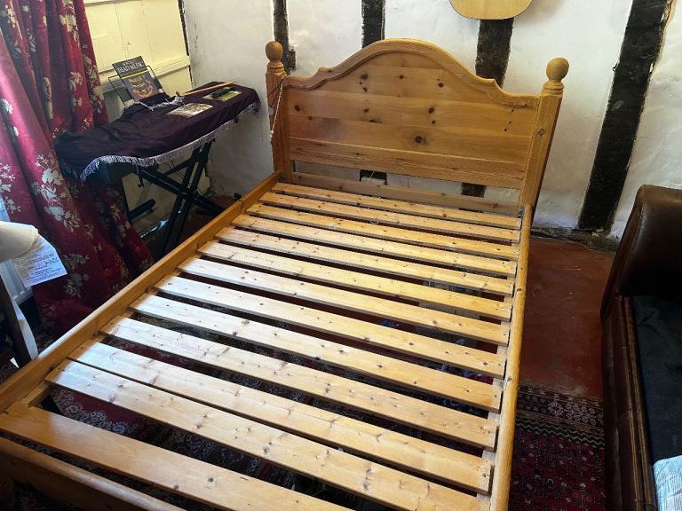 Pine Double Bed