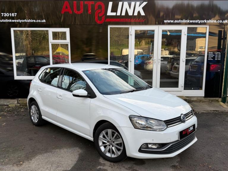 2015 Volkswagen Polo 1.2 TSI BlueMotion Tech SE Euro 6 (s/s) 5dr HATCHBACK Petrol Manual